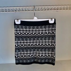 Black & White Print Mini Skirt